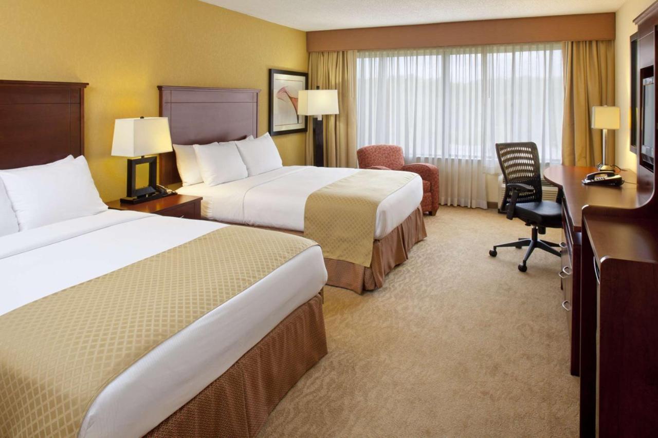Doubletree By Hilton Fayetteville Zewnętrze zdjęcie