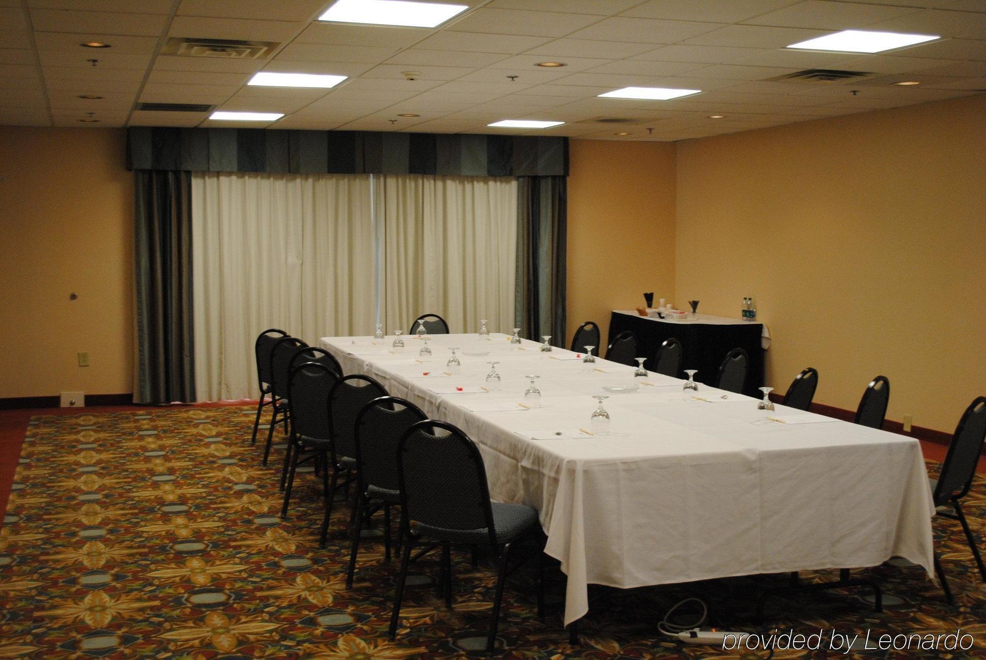 Doubletree By Hilton Fayetteville Zewnętrze zdjęcie