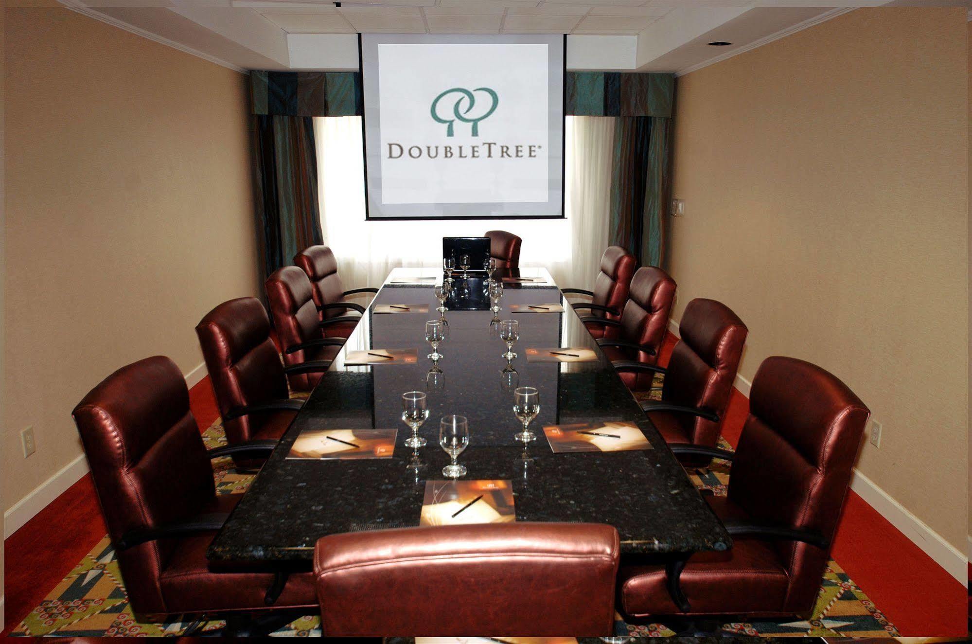 Doubletree By Hilton Fayetteville Zewnętrze zdjęcie